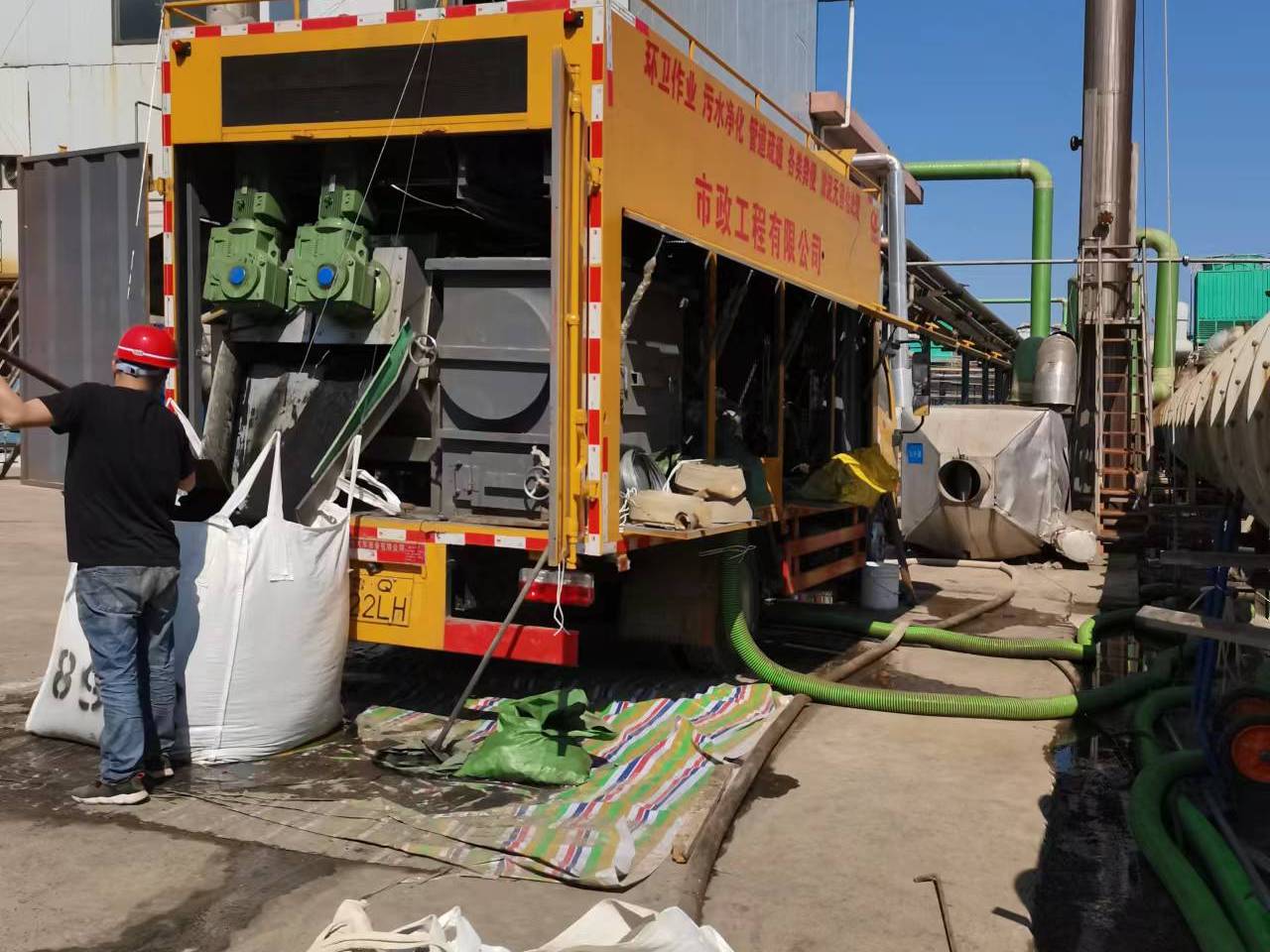 泰宁淤泥压干处理